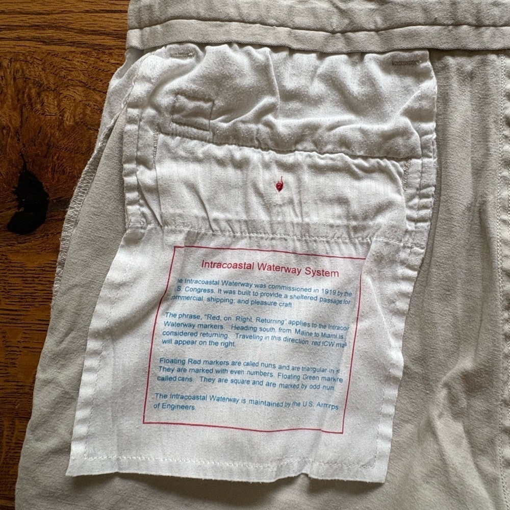 Southern Tide Men's khaki Shorts- size 28- 6.5 inch inseam - Picture 4 of 13